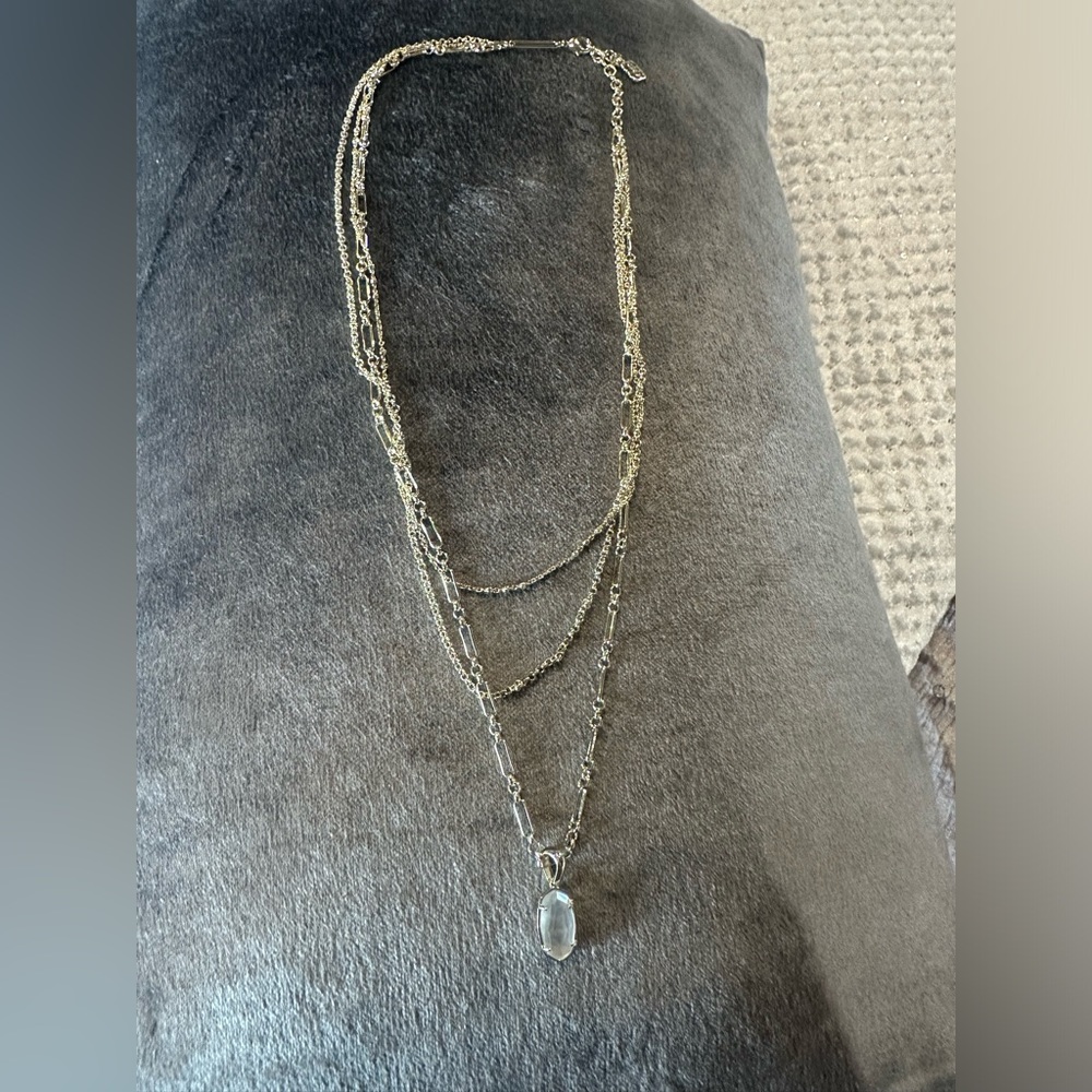 Kendra Scott Necklace